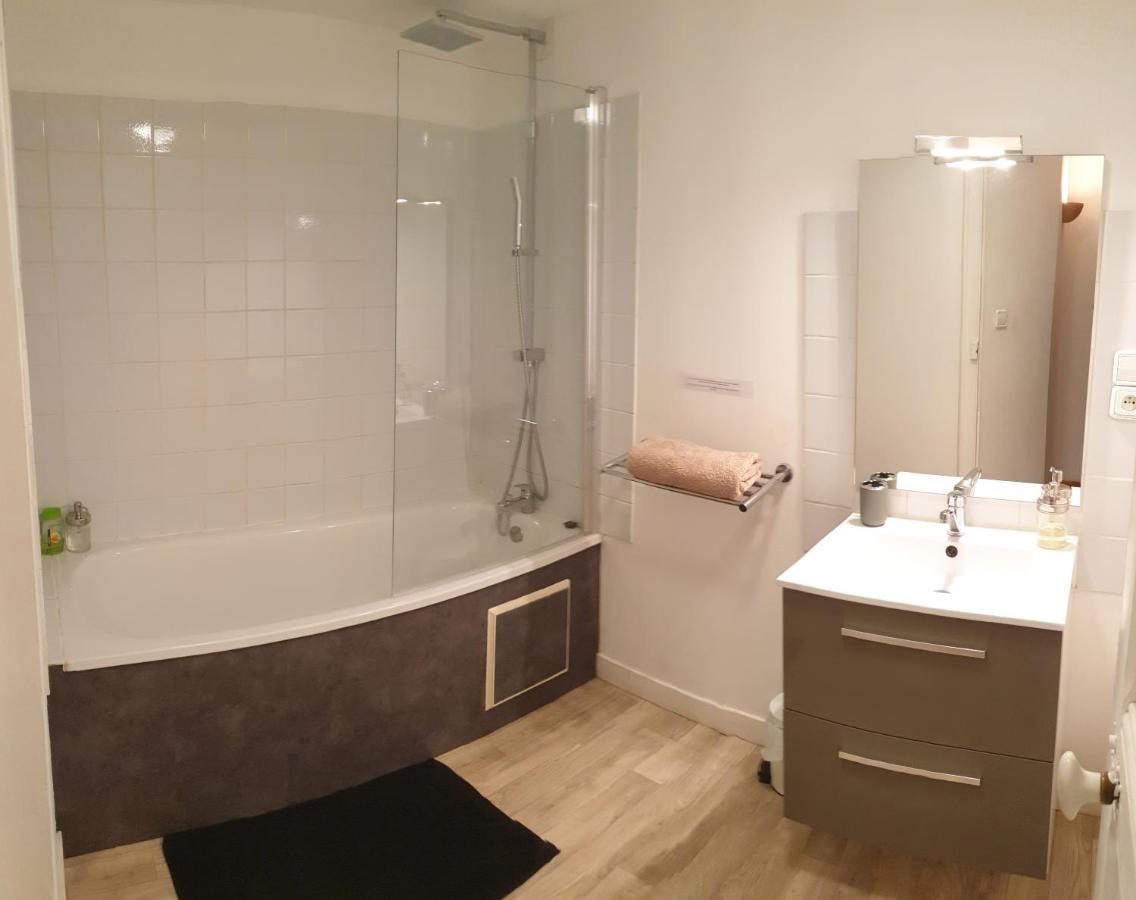 Appartement Agreable 1 A 4 Personnes 쇼몽 외부 사진